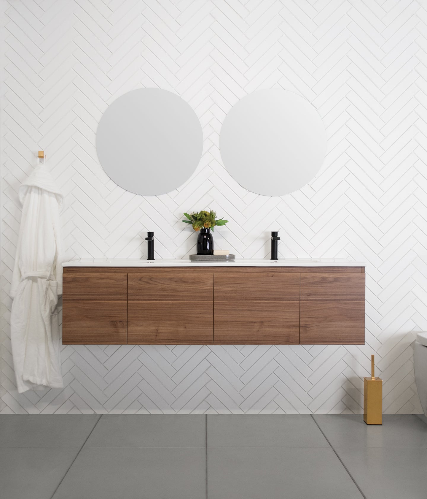 Glacier Ceramic 1500 Double vanity